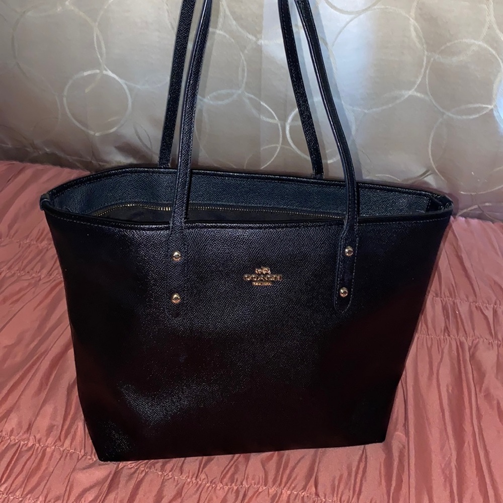 Coach shoulder bag